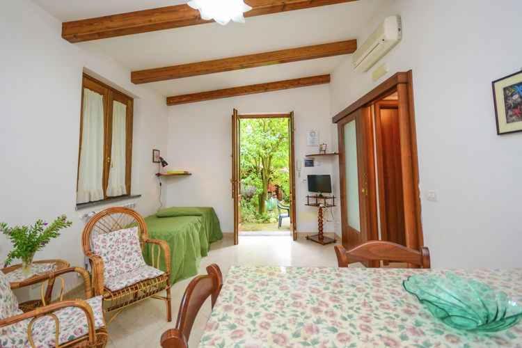 1 * Sorrento